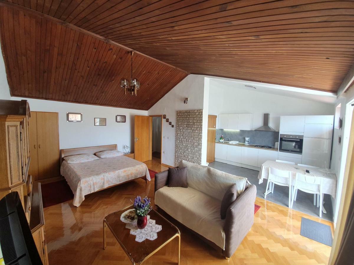 Penthouse Studio With Sea View 마카르스카 외부 사진